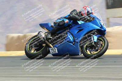 media/Apr-09-2022-SoCal Trackdays (Sat) [[c9e19a26ab]]/Turn 9 Set 2 (1130am)/